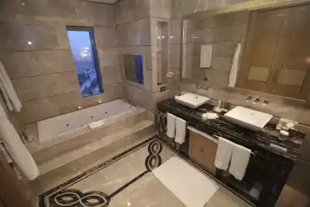 Hilton Bursa Convention Center & Spa - 8