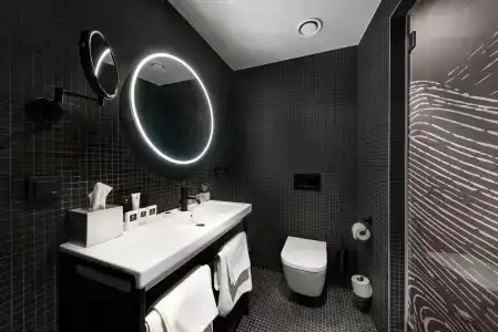 Clark Budapest - Adults Only - 9