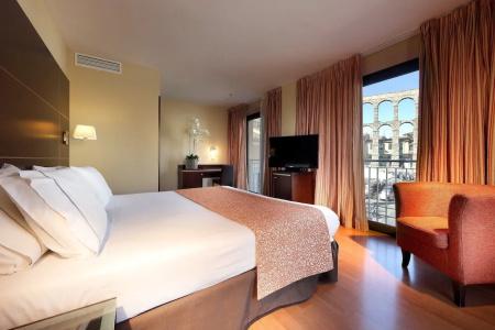 Eurostars Plaza Acueducto - 55