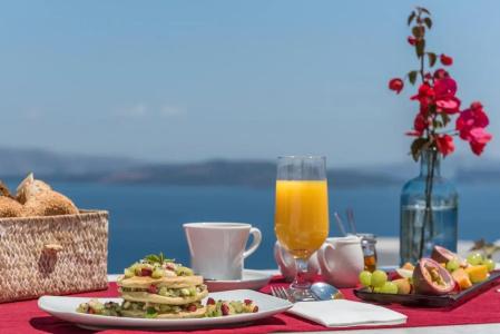 Chelidonia Luxury Suites - 11