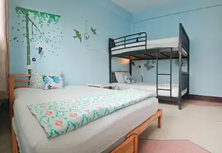 Baan Nampetch Hostel - 2