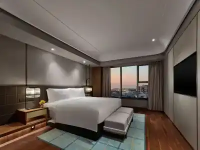 Hilton Shanghai Hongqiao - 81