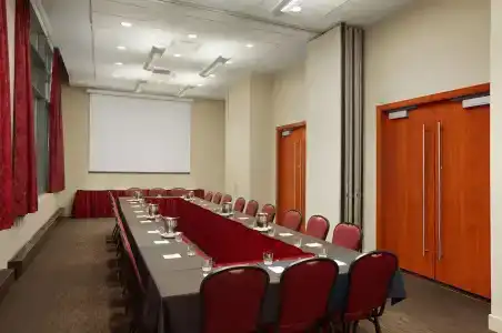 Embassy Suites by Hilton - - 12