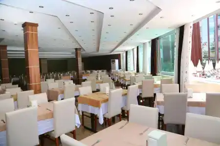 Club Tess - 14