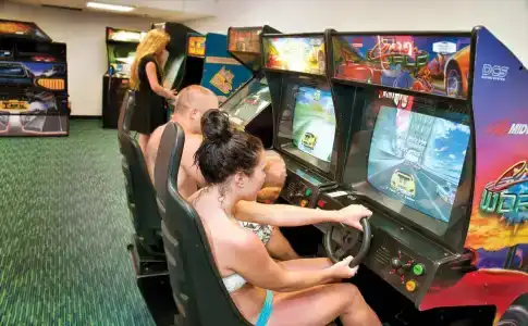 Ramada Plaza by Wyndham Virginia Beach - 33