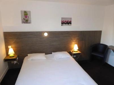 Hôtel Le Cosy Blois Villebarou - 40