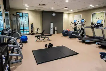 Home2 Suites by Hilton Albany Airport/Wolf Rd - 1