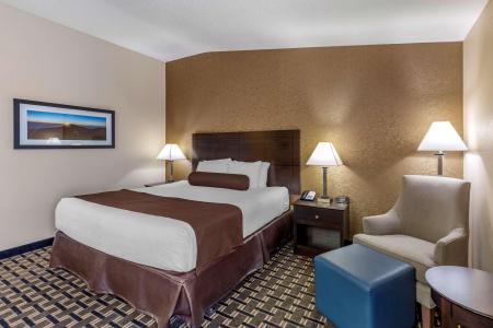 Best Western Plus Las Vegas West - 6