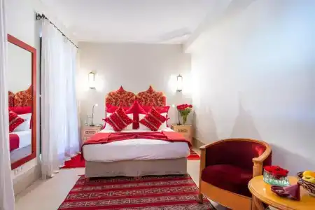 Riad Azahar - 44