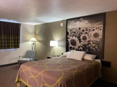 Super 8 by Wyndham - 15