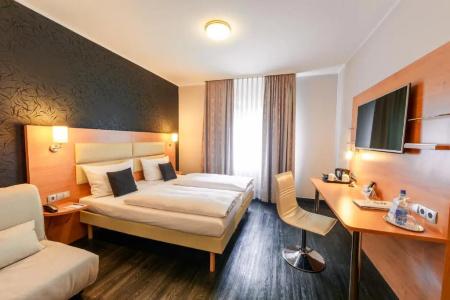 Best Western Plaza Stuttgart-Filderstadt - 69