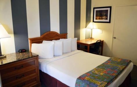 West Park Inn - 2