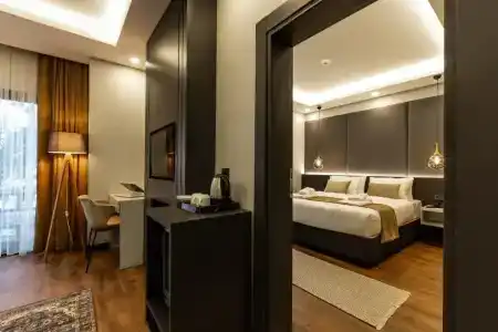 Santana Otel - 318