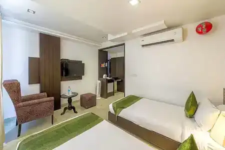 Raya Inn - 17