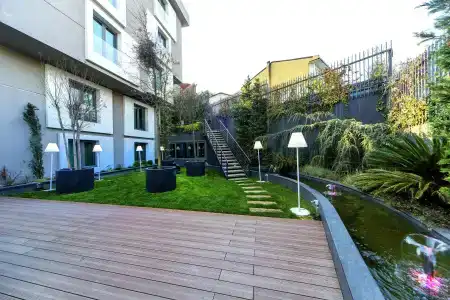 The City Suites - 24