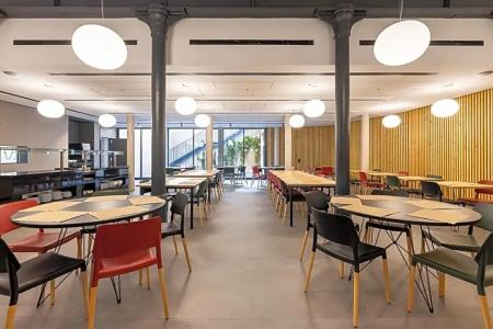 Raval House - 21