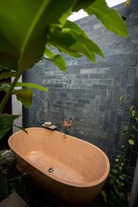 Amber Kampot by Pramana - 8