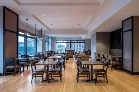 Embassy Suites By Hilton Minneapolis Downtown - 29
