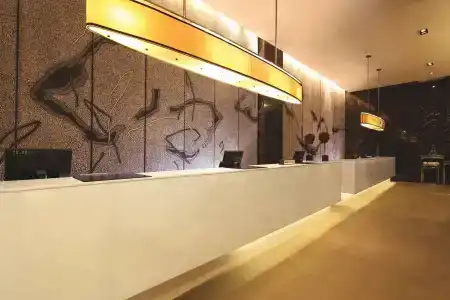 DoubleTree by Hilton Beijing - 1