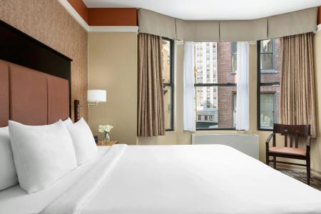 The at Fifth Avenue - 26