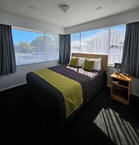 Scenicland Motels - 54