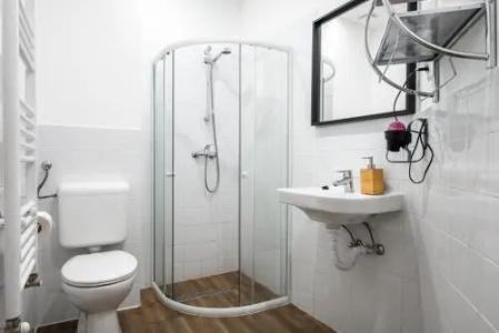 Chesscom Guesthouse - 8