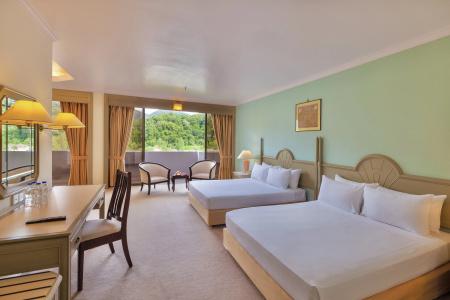 The Bayview Beach - 6