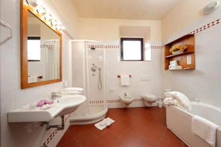 Relais Vignale & Spa - 38