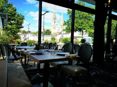 Hôtel Le Boeuf Couronné - Logiss - 17
