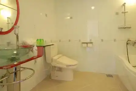Best Western Okinawa Onna Beach - 36