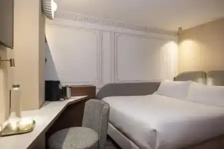 Hôtel De Lutece - Notre-Dame - 77