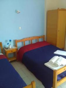 To Giouli - 28