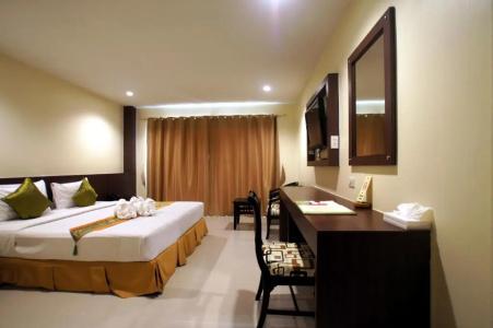 Sunset Resort Khao Lak - 36