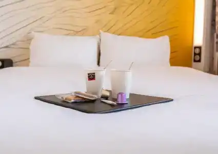 b&b hôTel Nantes Centre - 36