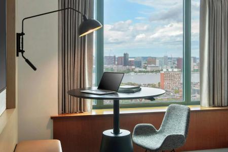 Sheraton Boston - 36