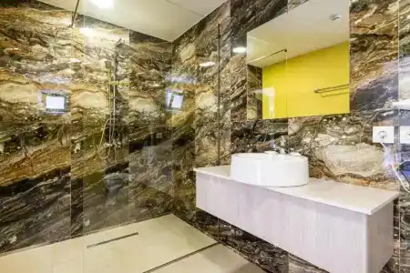 Bamboo Suites Boutique - 182