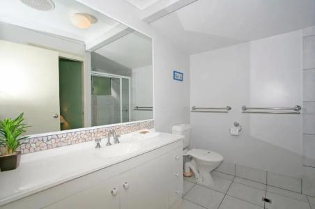 Coral Beach Noosa - 67