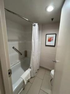Cambridge Suites - 73