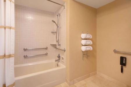 Newport Beach Marriott Bayview - 44