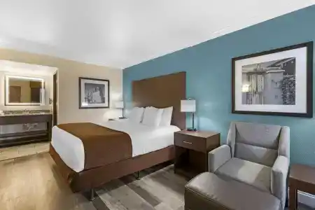 Best Western InnSuites Tucson Foothills & Suites - 5