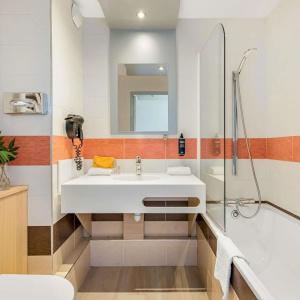 ibis Styles Annecy Centre Gare - 35