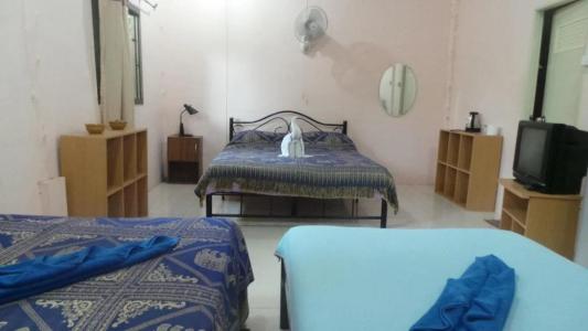 Saint Tropez beach resort - 3