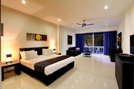 East Suites - 75