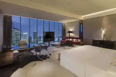 Hilton Guangzhou Tianhe - 5