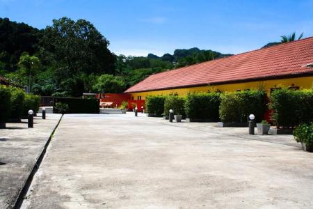 Suksai Buri - 47