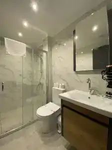 Roy Otel Akçay - 8