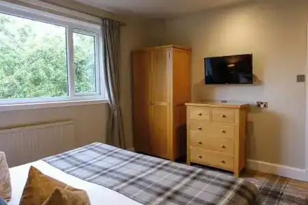 Glen Mhor - 105