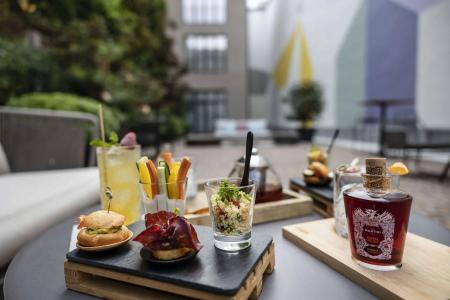 Savona 18 Suites - 28