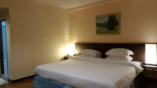 Dusit - 6