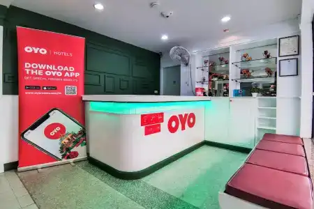 OYO 293 The Green Mansion - 6